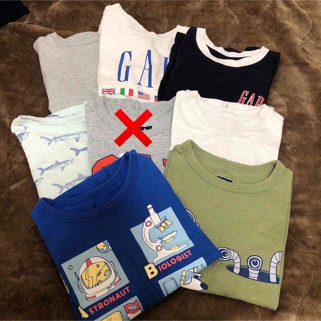 GAP Kids(ギャップキッズ)のGAP Tシャツ  キッズ/ベビー/マタニティのキッズ服男の子用(90cm~)(Tシャツ/カットソー)の商品写真