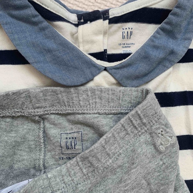 babyGAP(ベビーギャップ)のbaby GAP 12〜18months  トップスボトムスセット キッズ/ベビー/マタニティのベビー服(~85cm)(その他)の商品写真