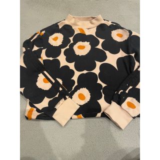 マリメッコ(marimekko)のマリメッコ　アディダス　Ｌ(トレーナー/スウェット)