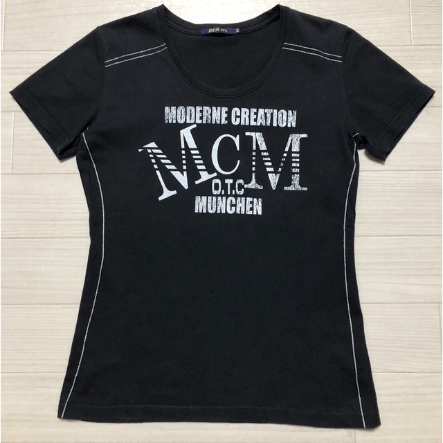 MCM(エムシーエム)のMCM Ｔシャツ カットソー レディースのトップス(Tシャツ(半袖/袖なし))の商品写真