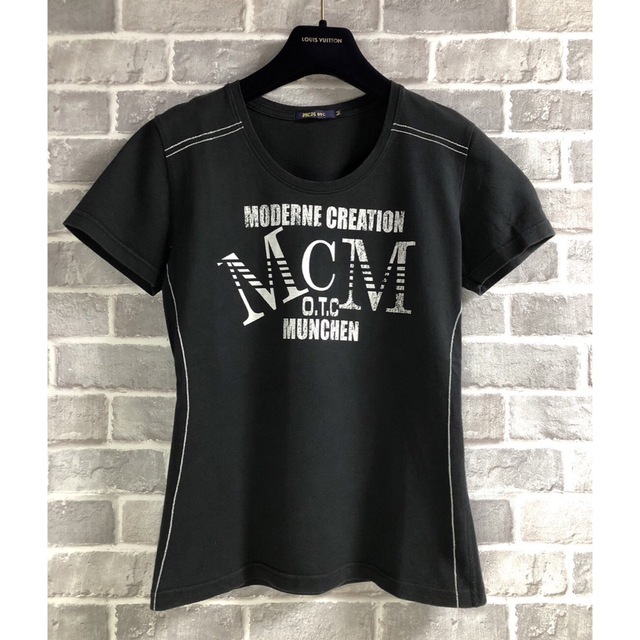 MCM(エムシーエム)のMCM Ｔシャツ カットソー レディースのトップス(Tシャツ(半袖/袖なし))の商品写真