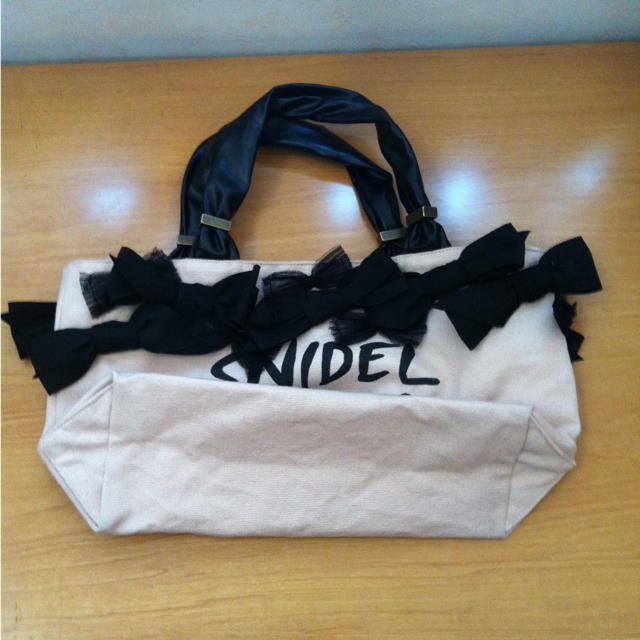 SNIDEL(スナイデル)のスナイデル トートバッグ レディースのバッグ(トートバッグ)の商品写真