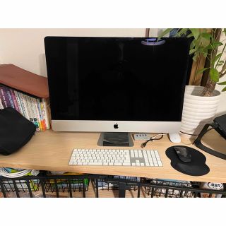 アップル(Apple)のiMac 5K 2017 core i7(デスクトップ型PC)