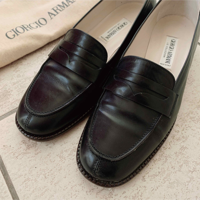 【ブランド品】GIORGIO ARMANI ジョルジオアルマーニ　無地黒の革靴