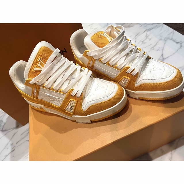 LOUIS VUITTON - ルイヴィトン LV トレイナースニーカー の通販 by