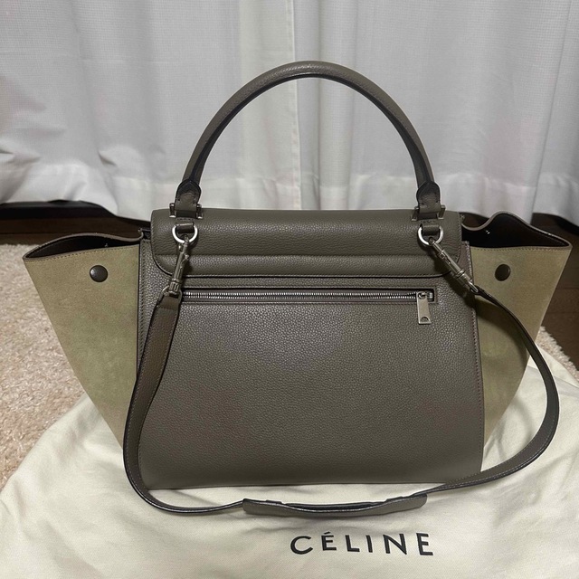 レザー定価40万　CELINE ショルダーバッグ　セリーヌ ハンドバッグ　トラペーズ