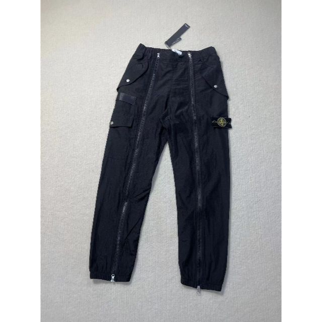 STONE ISLAND】センタージップナイロンメタルカーゴ i-hussain.com