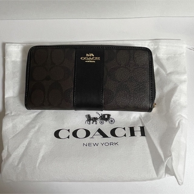 COACH(コーチ)の【未使用】コーチ ラウンドファスナー長財布 シグネチャー レディースのファッション小物(財布)の商品写真