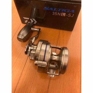 新品 15ソルティガ 35NL-SJ ジギング スロー トンジギの通販 by ヒーロ