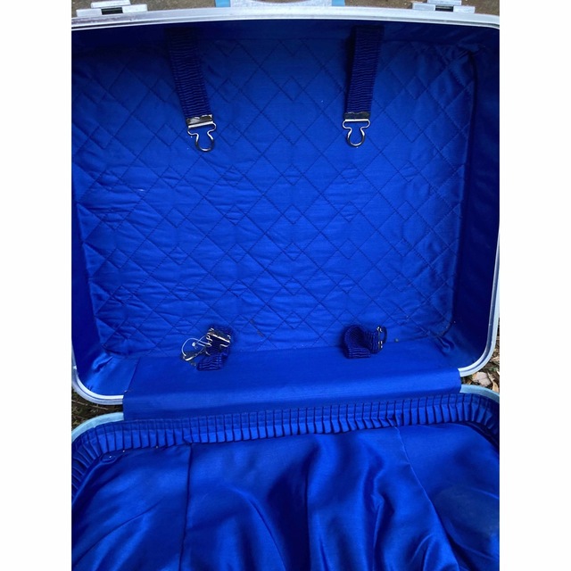 昭和レトロ　Highest スーツケース レディースのバッグ(スーツケース/キャリーバッグ)の商品写真