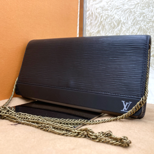 美品✨ ルイヴィトン ショルダーバッグ ウォレット エピ レザー