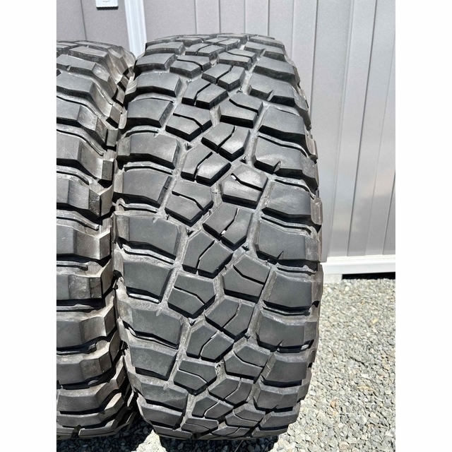 265/70R17 BF Goodrich Mud-Terrain KM3 4本 自動車/バイクの自動車(タイヤ)の商品写真