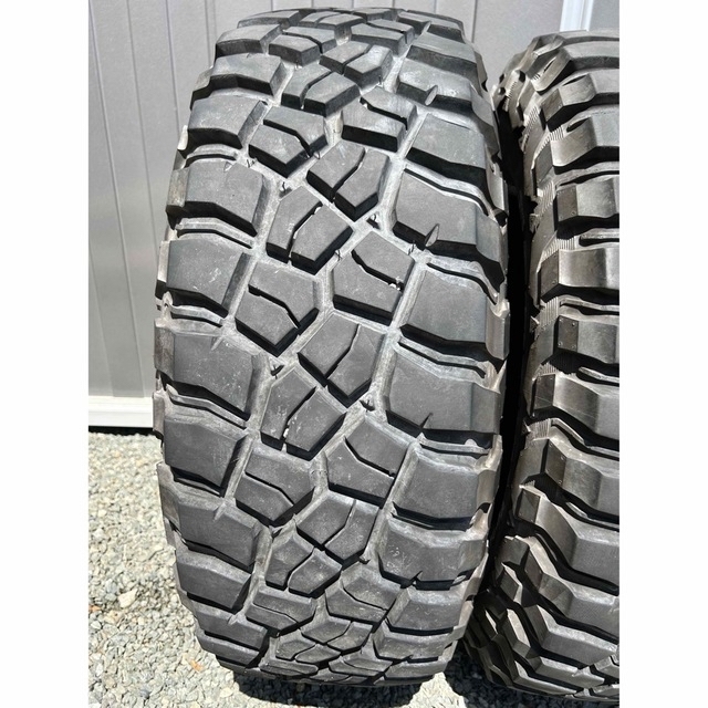 265/70R17 BF Goodrich Mud-Terrain KM3 4本 自動車/バイクの自動車(タイヤ)の商品写真