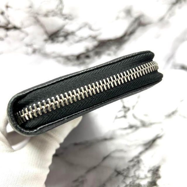 BVLGARI - BVLGARI サークルロゴ ラウンドファスナー 長財布 3833の