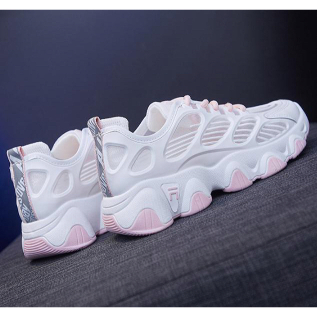 新品 メッシュ スポーツ ダッドスニーカー ピンク 25cm レディースの靴/シューズ(スニーカー)の商品写真