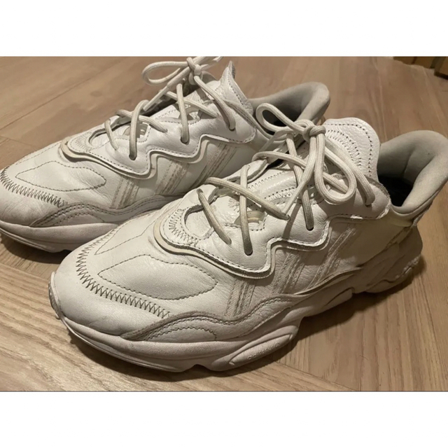 未開封新品　オズウィーゴ　adidas OZWEEGO