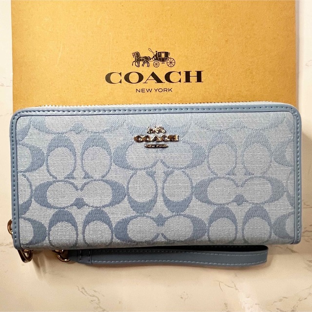 COACH(コーチ)のCOACH ロング ジップ アラウンド ウォレット・シグネチャー シャンブレー レディースのファッション小物(財布)の商品写真