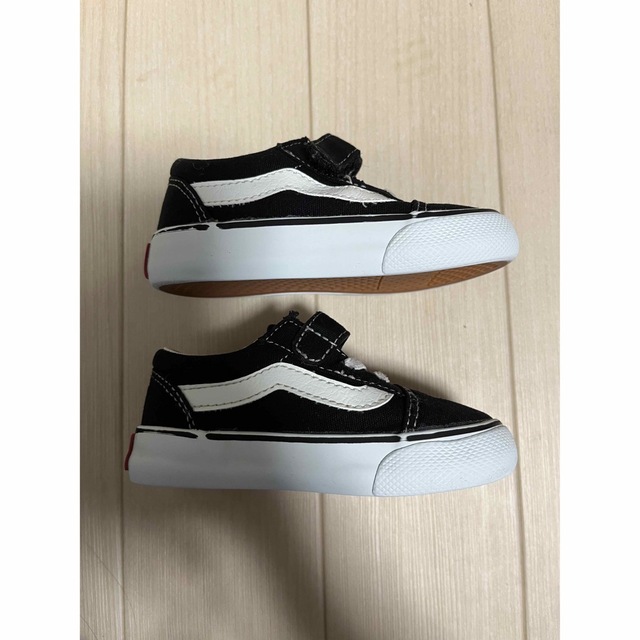 VANS(ヴァンズ)のバンズ13.5cm キッズ/ベビー/マタニティのベビー靴/シューズ(~14cm)(スニーカー)の商品写真