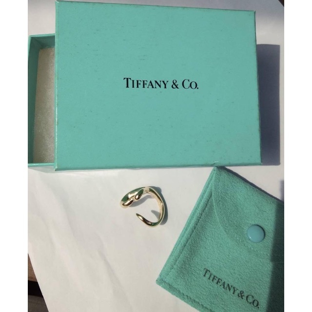 Tiffany & Co.(ティファニー)の🇺🇸TIFFANY&CO. 750 PERETTI 🇺🇸オープンハート　広瀬黒澤 レディースのアクセサリー(リング(指輪))の商品写真