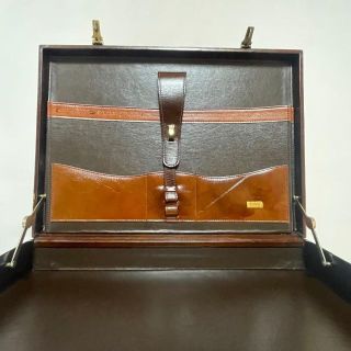 BALLY 】 バリー レザー ハンド アタッシュケース ダイヤルロック-
