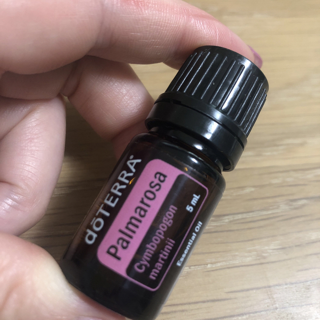 doTERRA(ドテラ)の【新品】doTERRA パルマローザ (非売品) 5ml 特典あり♪ コスメ/美容のリラクゼーション(エッセンシャルオイル（精油）)の商品写真