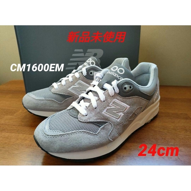 New Balance スニーカー 新品未使用 24cm