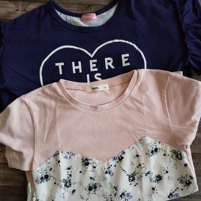 Tシャツ2枚セット サイズ140 女の子向け キッズ/ベビー/マタニティのキッズ服女の子用(90cm~)(Tシャツ/カットソー)の商品写真