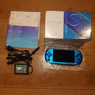 PSP3000本体  バイブラントブルー（ジャンク品)(携帯用ゲーム機本体)