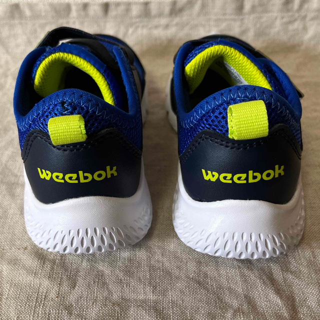 Reebok(リーボック)の【miffy 様専用】Reebok  シューズ 16cm キッズ/ベビー/マタニティのキッズ靴/シューズ(15cm~)(スニーカー)の商品写真