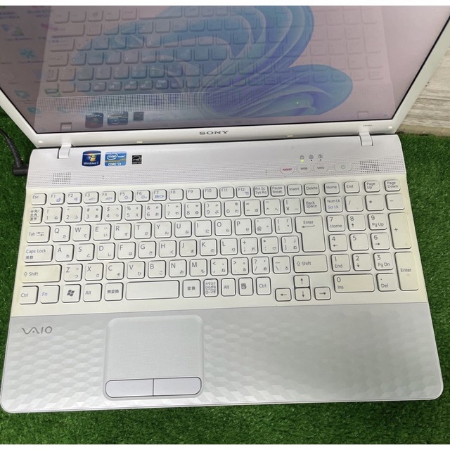 SONYVAIOノートパソコン白いWindows11オフィス付き