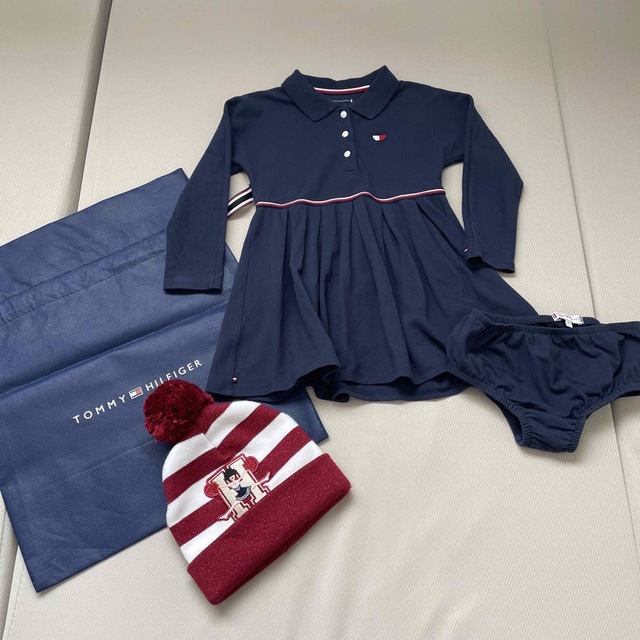 TOMMY HILFIGER(トミーヒルフィガー)のTOMMY HILFIGER ワンピース ニット帽 90 キッズ/ベビー/マタニティのキッズ服女の子用(90cm~)(ワンピース)の商品写真