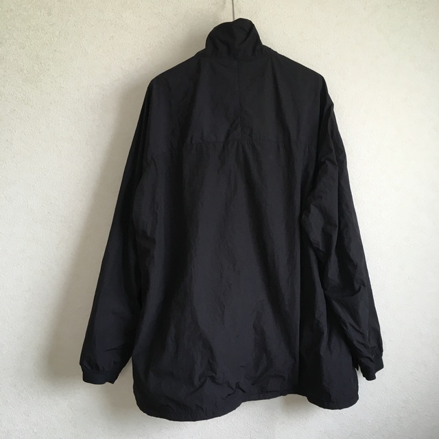 名作 COMOLI 19AW 製品染めナイロンアノラック