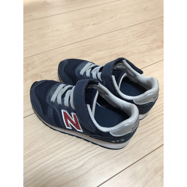New Balance(ニューバランス)のニューバランス　スニーカー　キッズ　17cm 中古 キッズ/ベビー/マタニティのキッズ靴/シューズ(15cm~)(スニーカー)の商品写真
