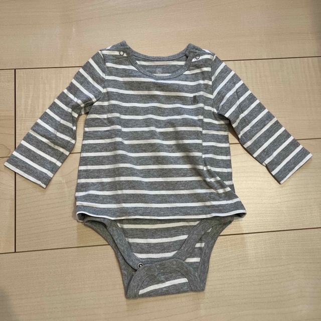 babyGAP(ベビーギャップ)の最終値下げ GAP ベビー服セット キッズ/ベビー/マタニティのベビー服(~85cm)(ロンパース)の商品写真