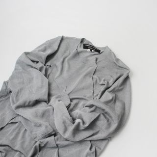 コムデギャルソンオムプリュス(COMME des GARCONS HOMME PLUS)の美品 AD2020 COMME des GARCONS HOMME PLUS コムデギャルソンオムプリュス ランダムタックニット L/シルバー メンズ【2400013281232】(ニット/セーター)