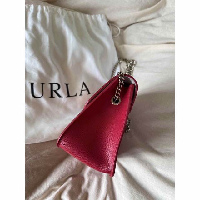 Furla(フルラ)のFURLA フルラ　ブランド　チェーンショルダーバッグ レディースのバッグ(ショルダーバッグ)の商品写真