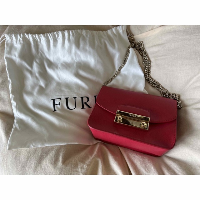 Furla(フルラ)のFURLA フルラ　ブランド　チェーンショルダーバッグ レディースのバッグ(ショルダーバッグ)の商品写真