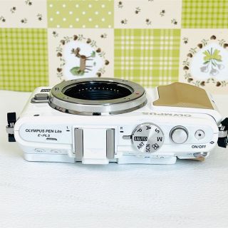 ✨シャッター数5527✨OLYMPUS オリンパス E-PL5 ボディ ホワイト