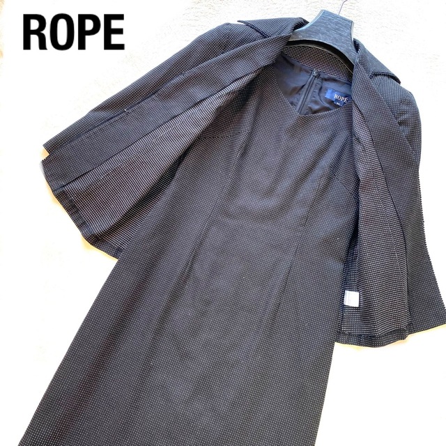 【ROPE】ロペ ワンピーススーツ 小ドット柄 黒 [７AR(S相当)]