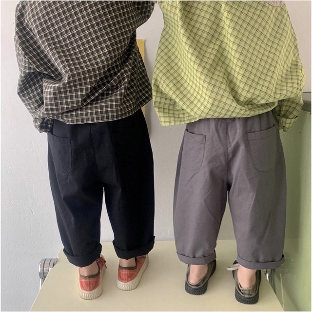 韓国子ども服　春物　ボトムス　パンツ キッズ/ベビー/マタニティのキッズ服男の子用(90cm~)(パンツ/スパッツ)の商品写真