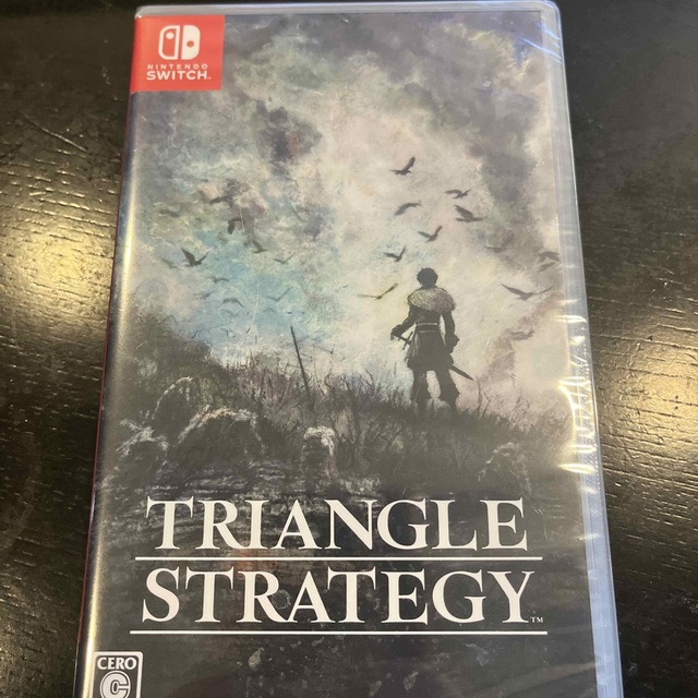 TRIANGLE STRATEGY（トライアングルストラテジー） Switch エンタメ/ホビーのゲームソフト/ゲーム機本体(家庭用ゲームソフト)の商品写真