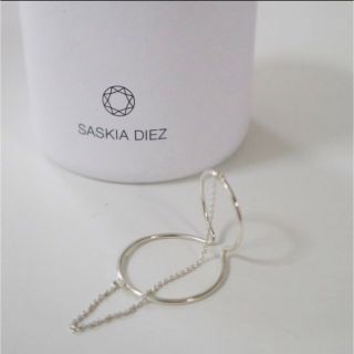 サスキアディッツ(SASKIA DIEZ)のSASKIA DIEZ WIRE BOLD DOUBLE シルバー イヤーカフ(イヤーカフ)