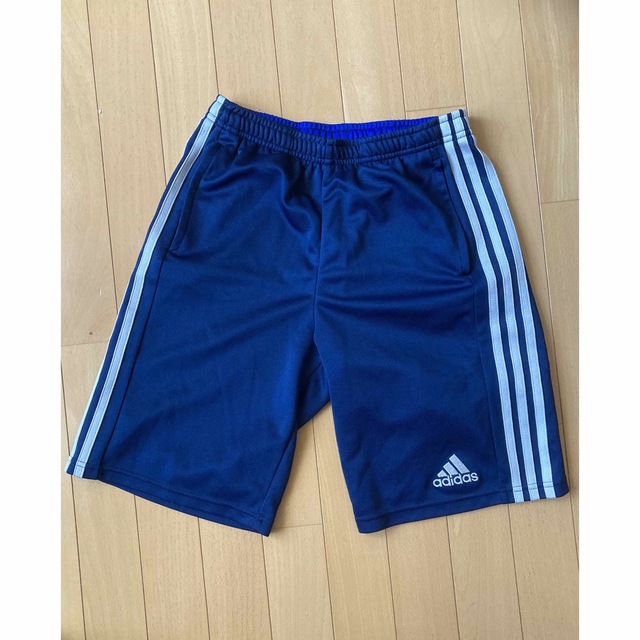 adidas(アディダス)のアディダス/adidas ハーフパンツ/160サイズ キッズ/ベビー/マタニティのキッズ服男の子用(90cm~)(パンツ/スパッツ)の商品写真