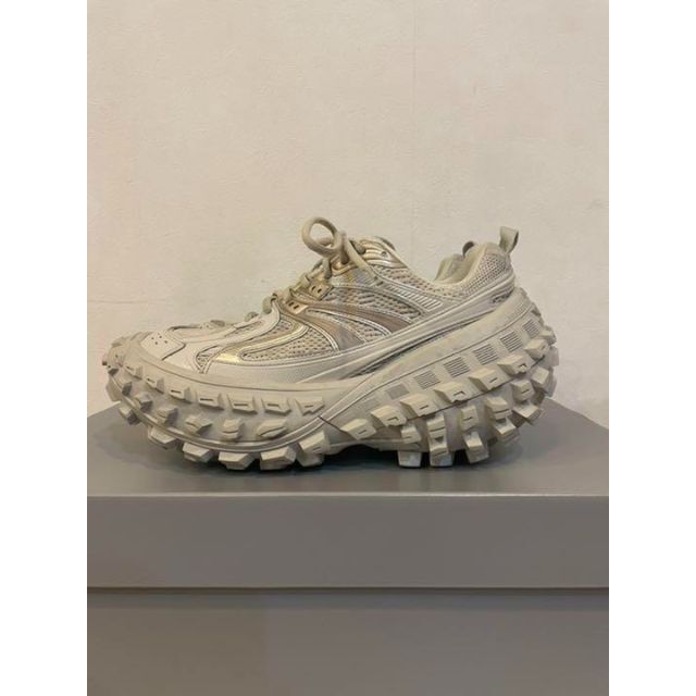 BALENCIAGA Defender ディフェンダー 41 最新作の www