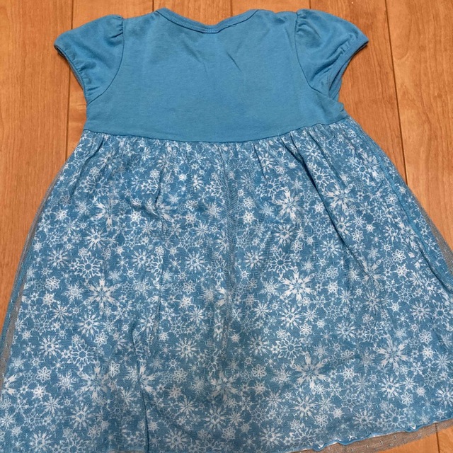 エルサ　ワンピース キッズ/ベビー/マタニティのキッズ服女の子用(90cm~)(ワンピース)の商品写真