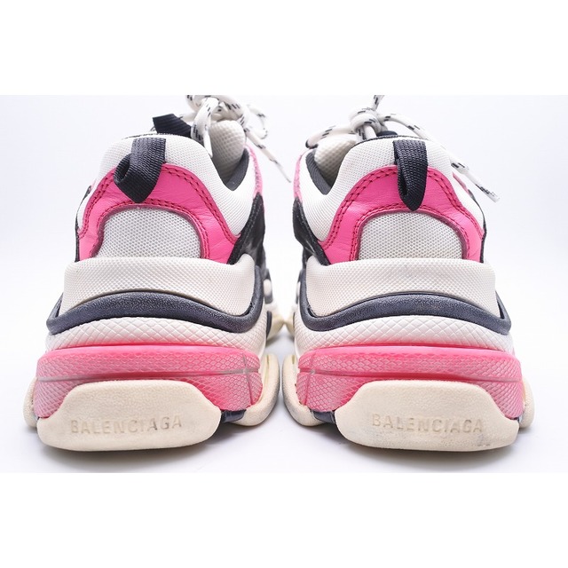 Balenciaga(バレンシアガ)の[USED/中古]BALENCIAGA バレンシアガ スニーカー トリプルエス TRIPLE S ピンク×ホワイト×ブラック（37） ダッドスニーカー ホワイト ブラック ピンク 24.5cm 中古 ai-tdc-004505 レディースの靴/シューズ(スニーカー)の商品写真