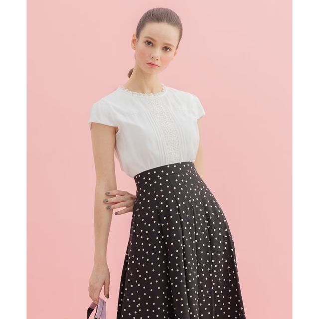 全新美品】Ami de Coeur ニットベスト ロゴ ベストL 全新美品】Ami de Coeur ニットベスト ロゴ ベストL