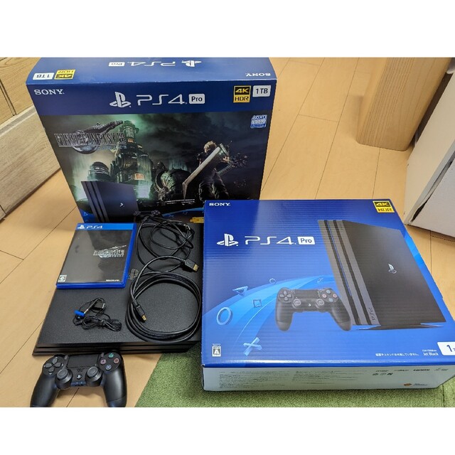 PlayStation4 Pro 1TB FF7同梱版