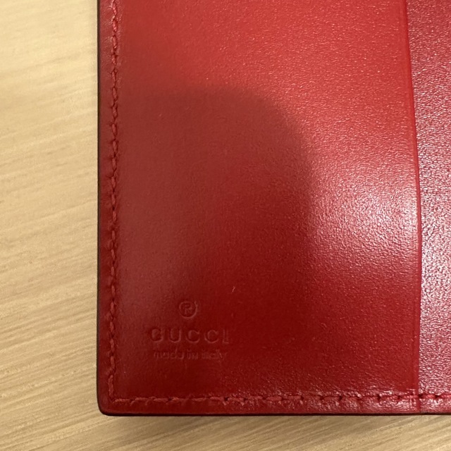 新品未使用】GUCCI グッチ パスケース 定期入れ レッド 【70%OFF】 35