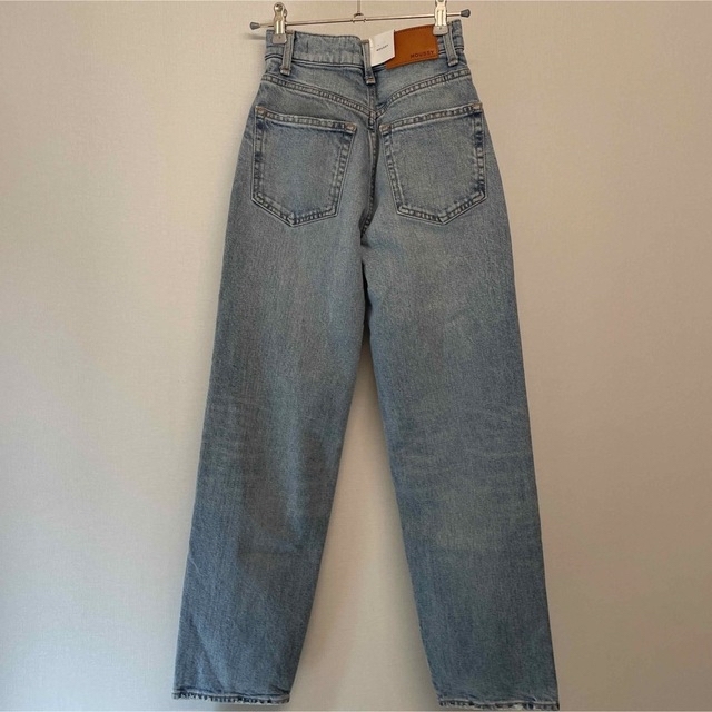 新品、タグ付き　MOUSSY PLAIN JEANS STRAIGHT 23 9